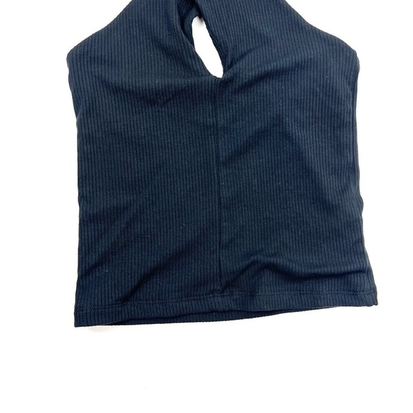 Aritzia wilfred crisscross halter top in black size XS - Picture 3 of 8